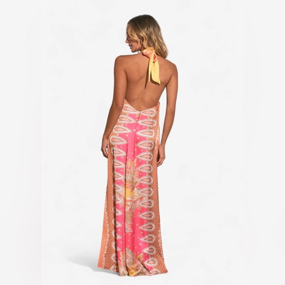 ELAN Gorgeous Print Halter Maxi dress in pink bali print - L - Picture 2 of 4
